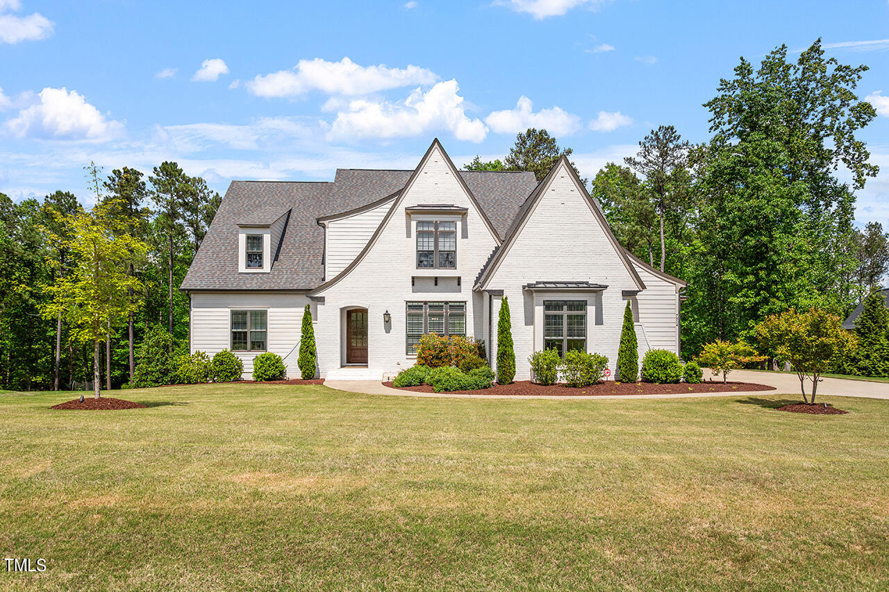 7504 Dover Hills Drive