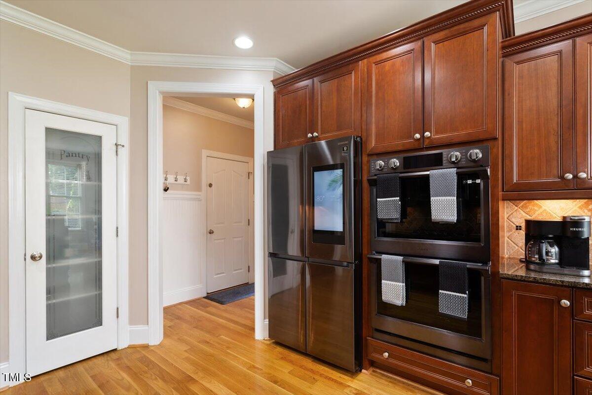10012 San Remo Place