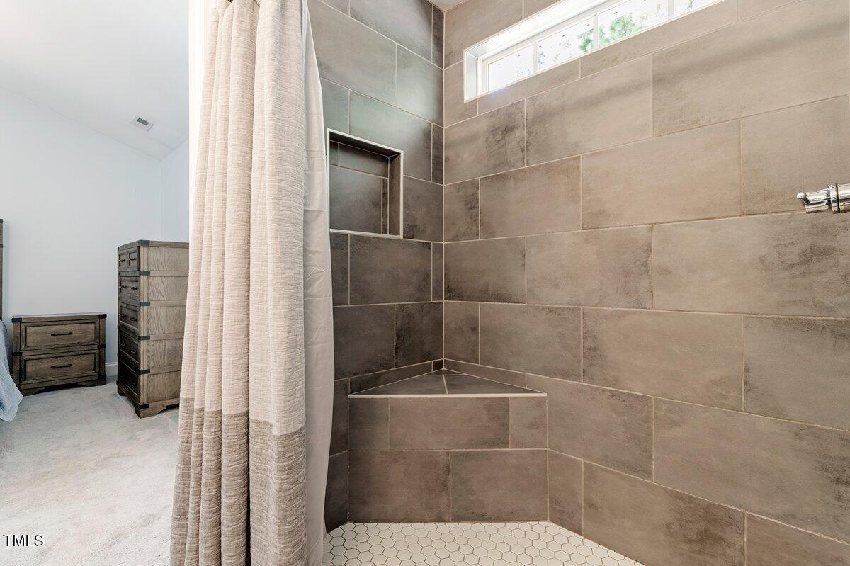 301 Sylvias Court