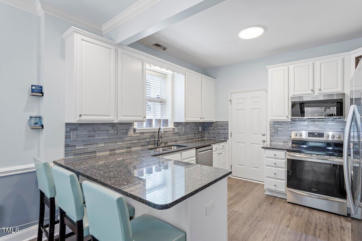 301 Sylvias Court