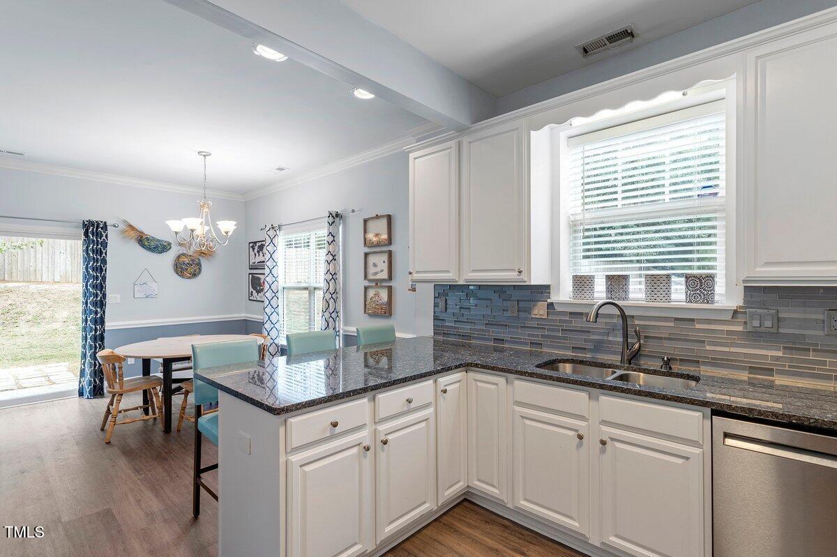 301 Sylvias Court