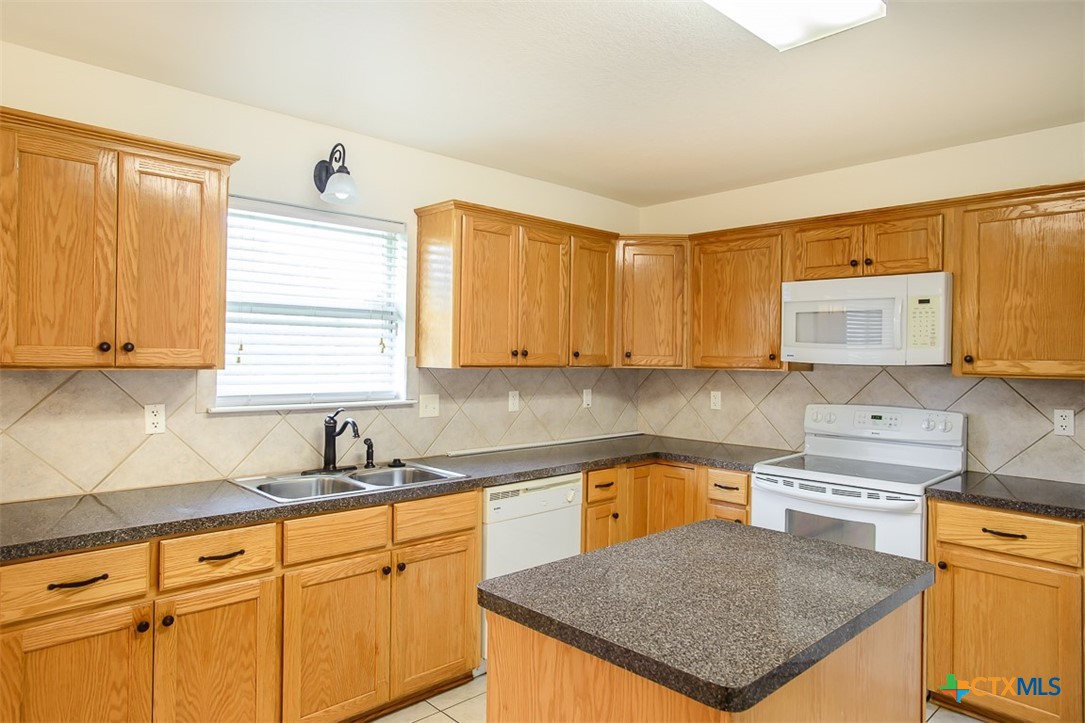 4902 Slate Court