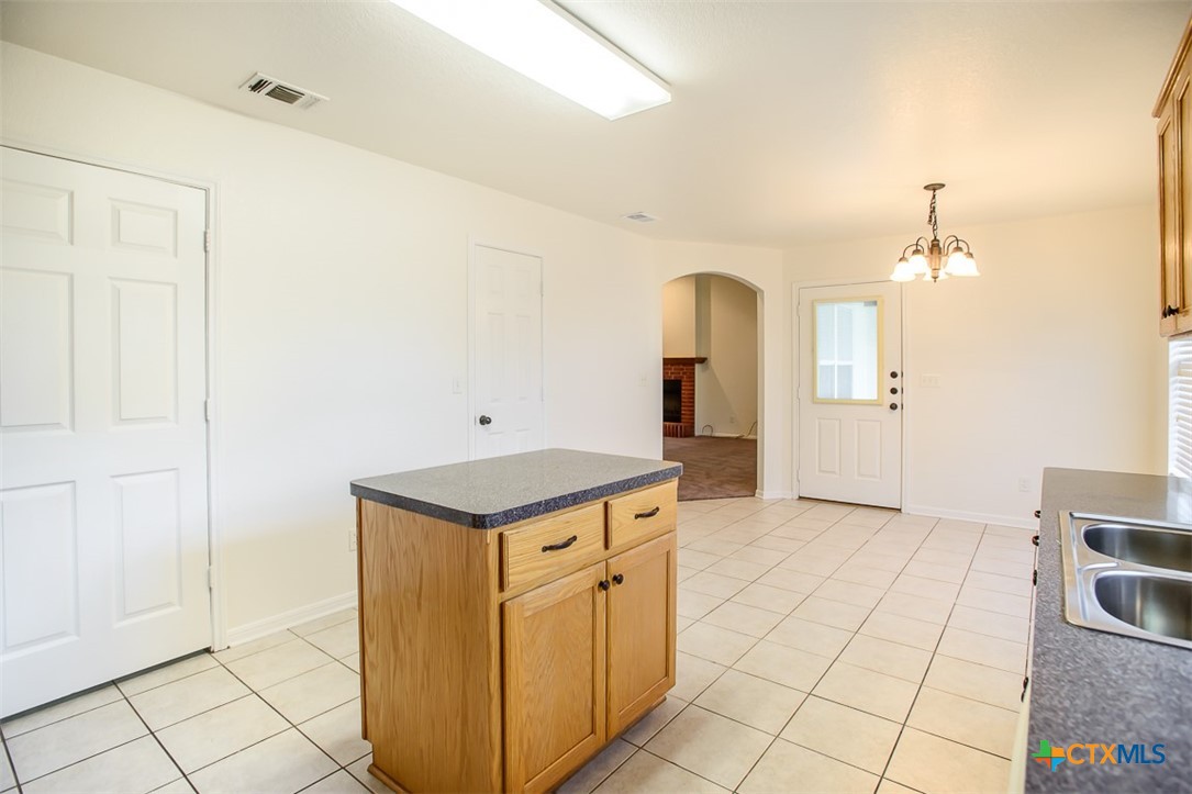 4902 Slate Court