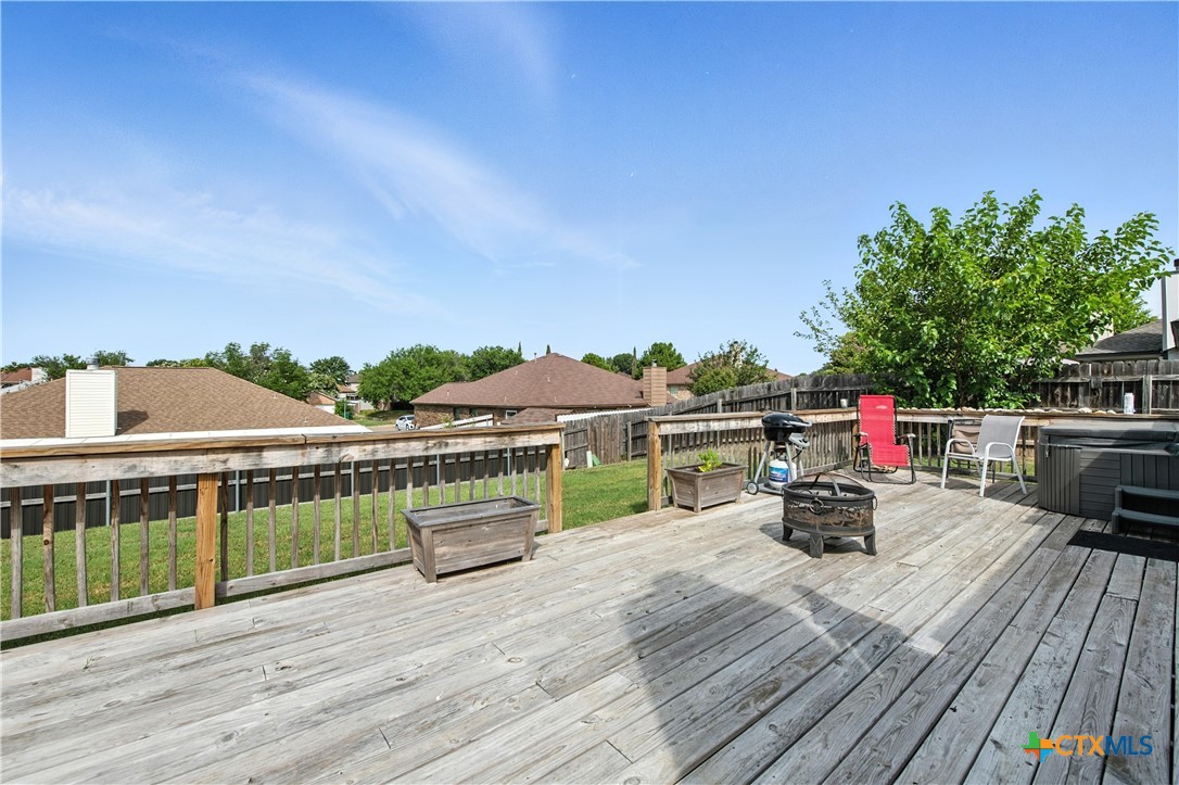 604 Totem Trail