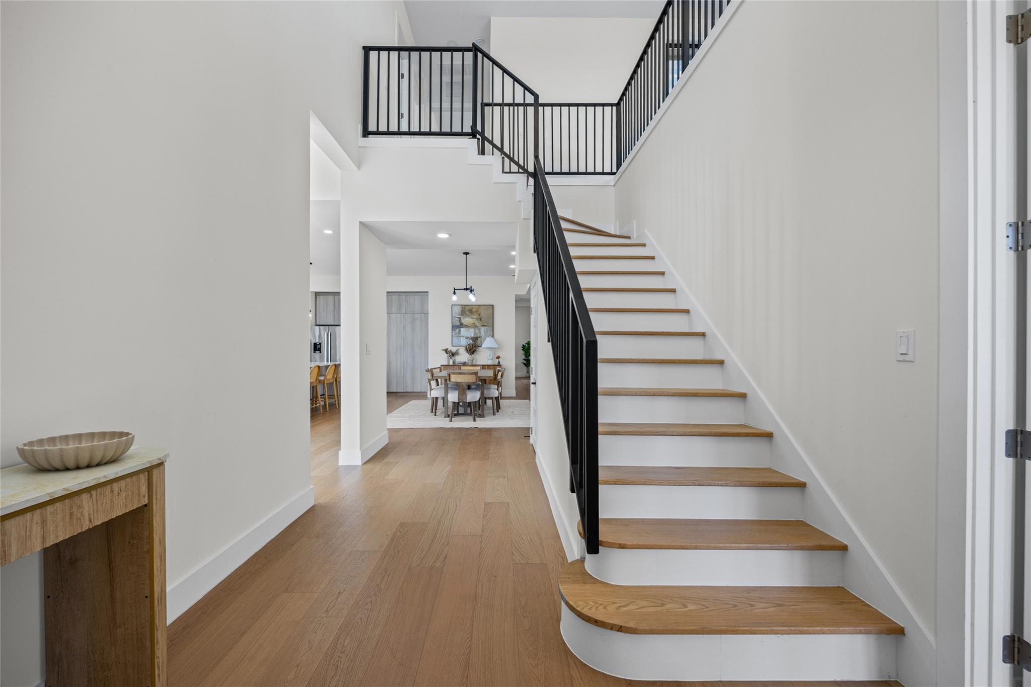 1020 Mountain Leather DR