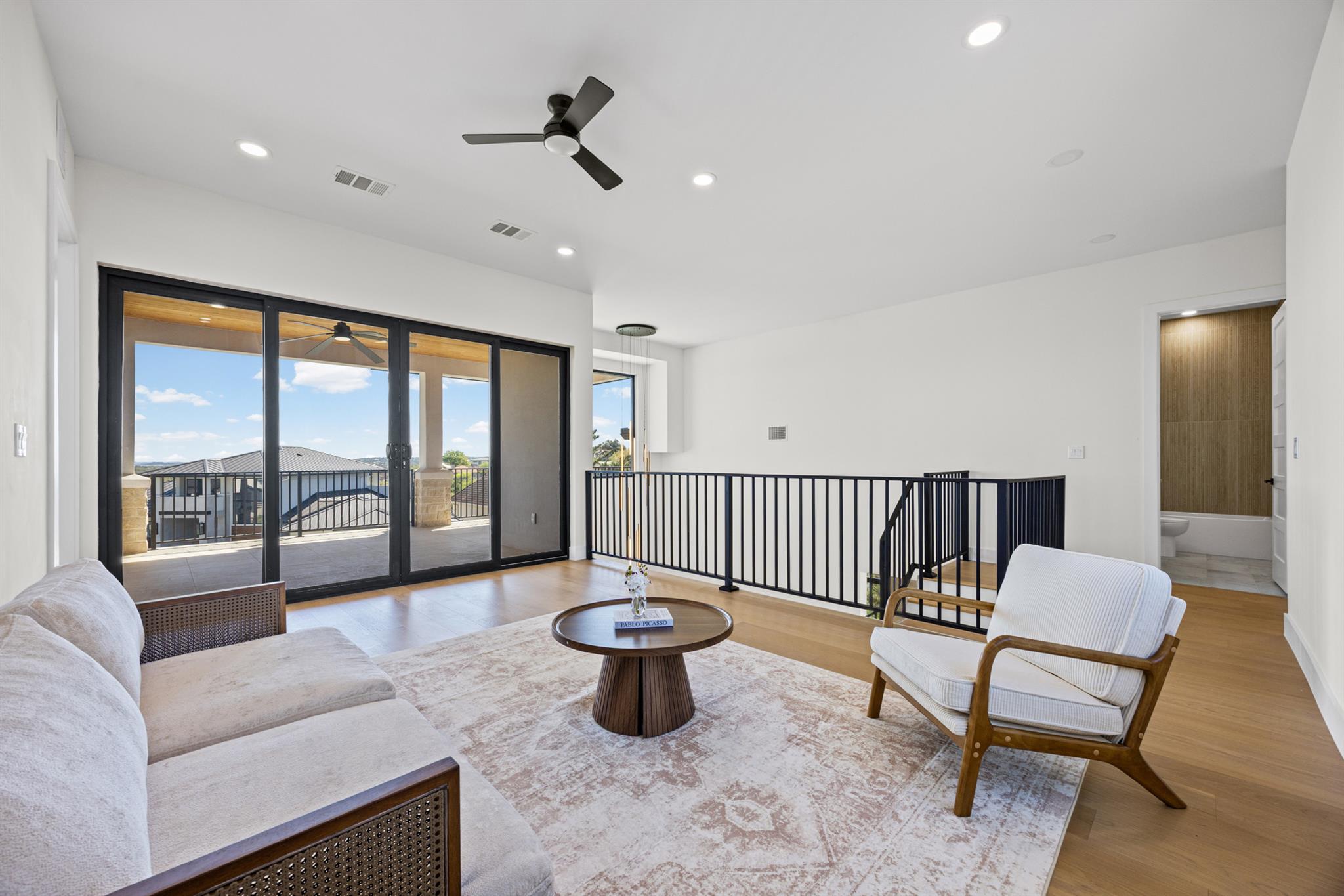 1020 Mountain Leather DR