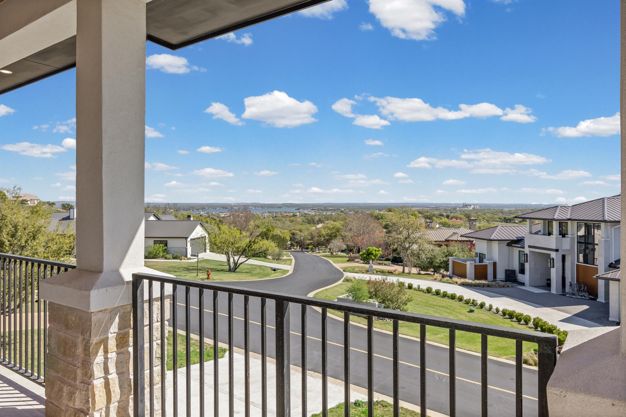 1020 Mountain Leather DR