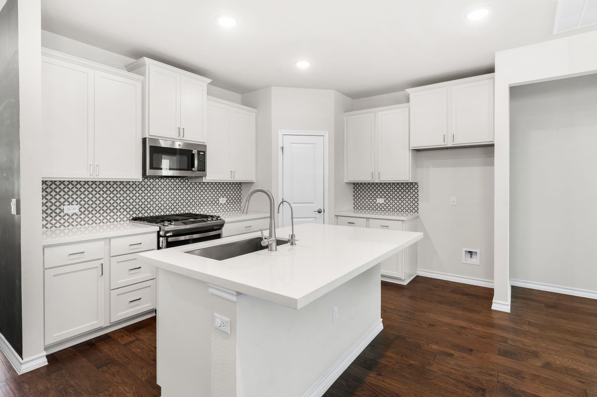 2803 Mary Elizabeth DR