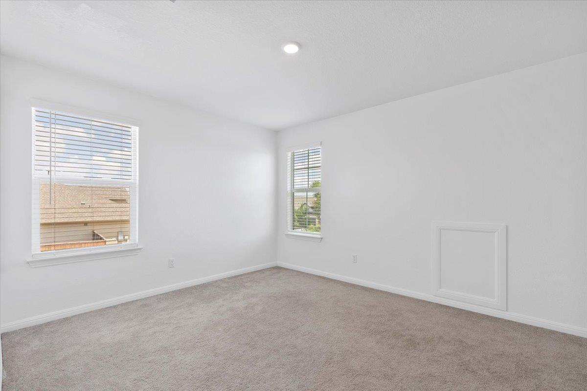 245 Glen Arbor DR