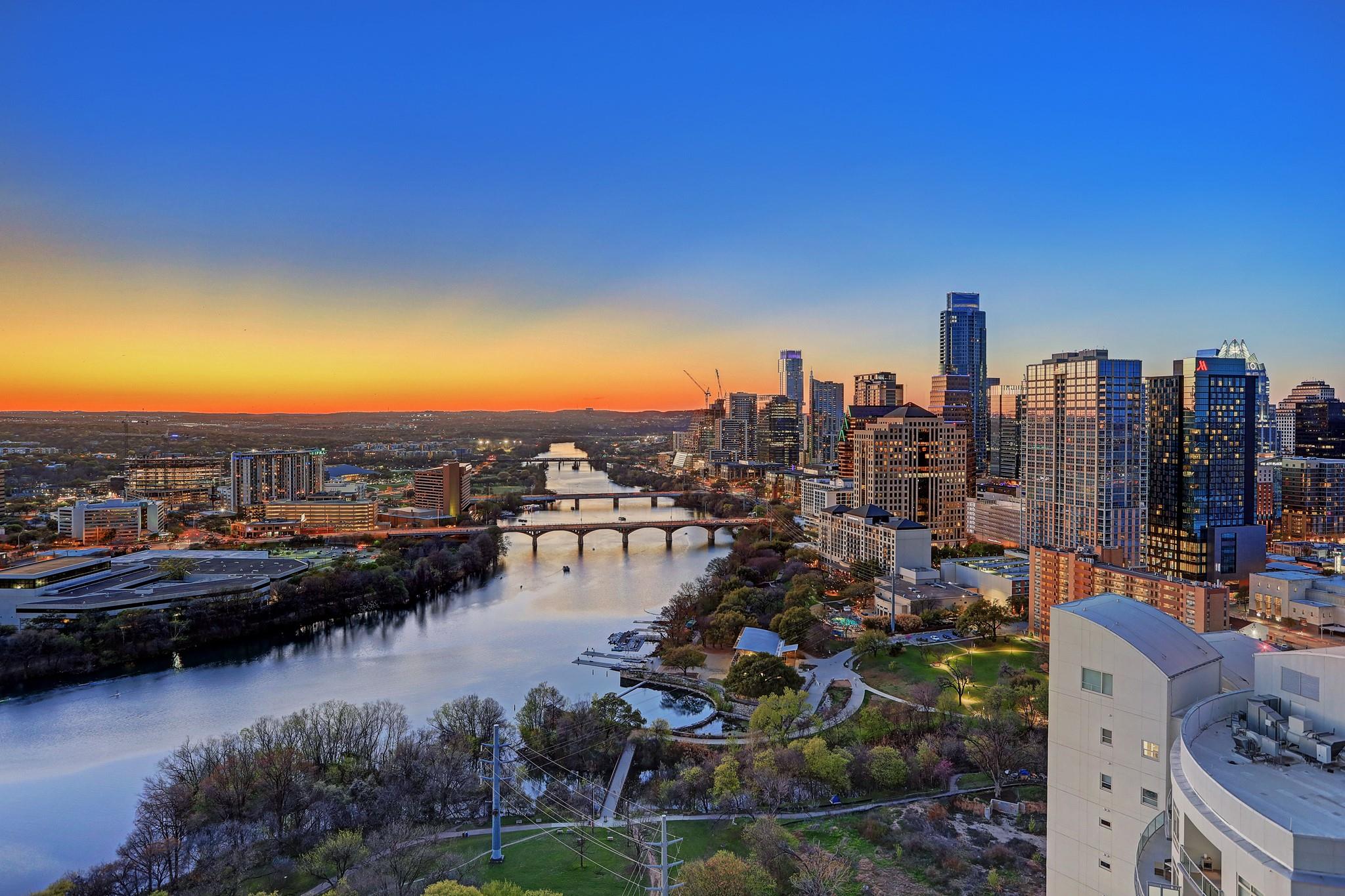 70 RAINEY ST # 2606, Austin Unit: 2606