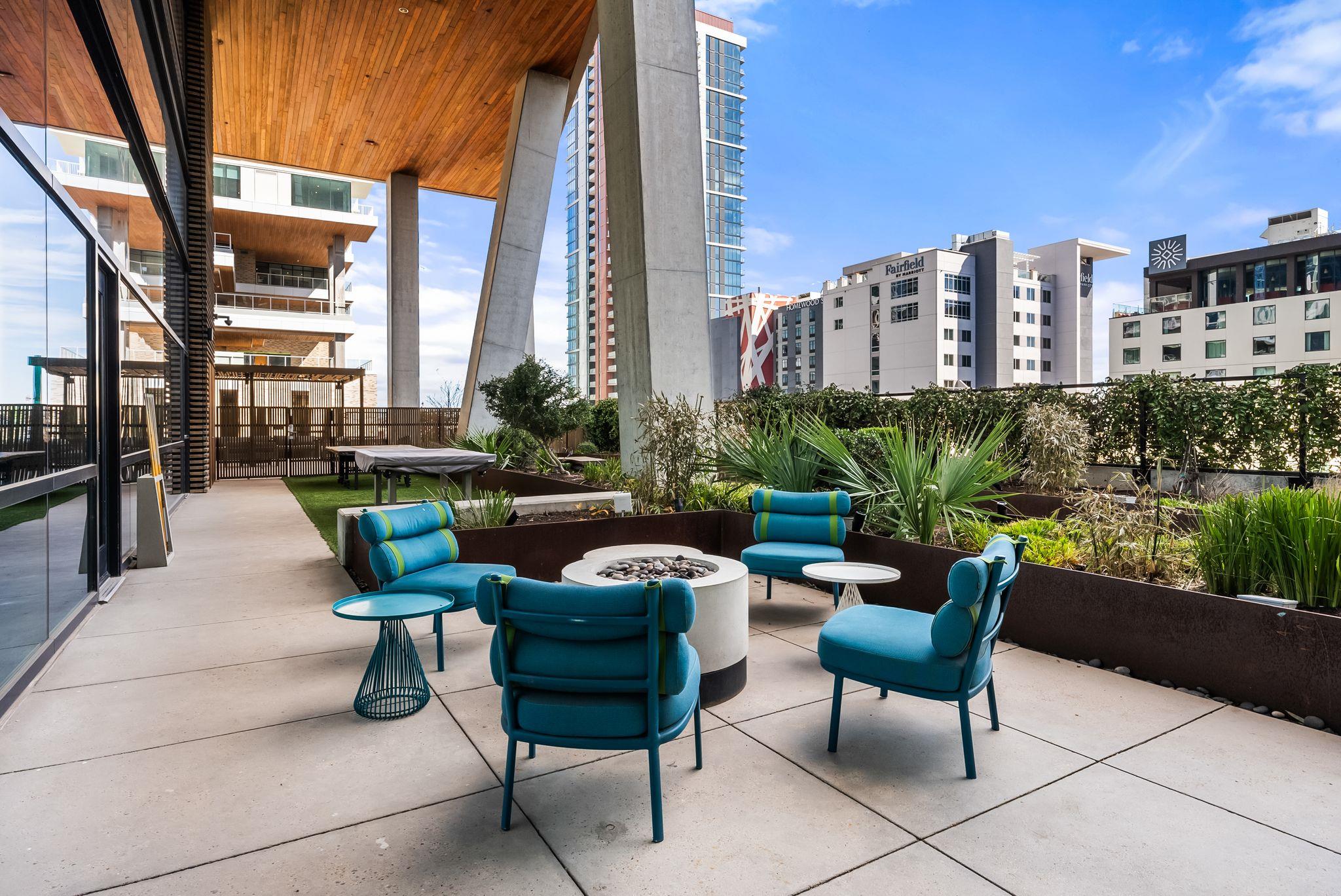 70 RAINEY ST # 2606, Austin Unit: 2606