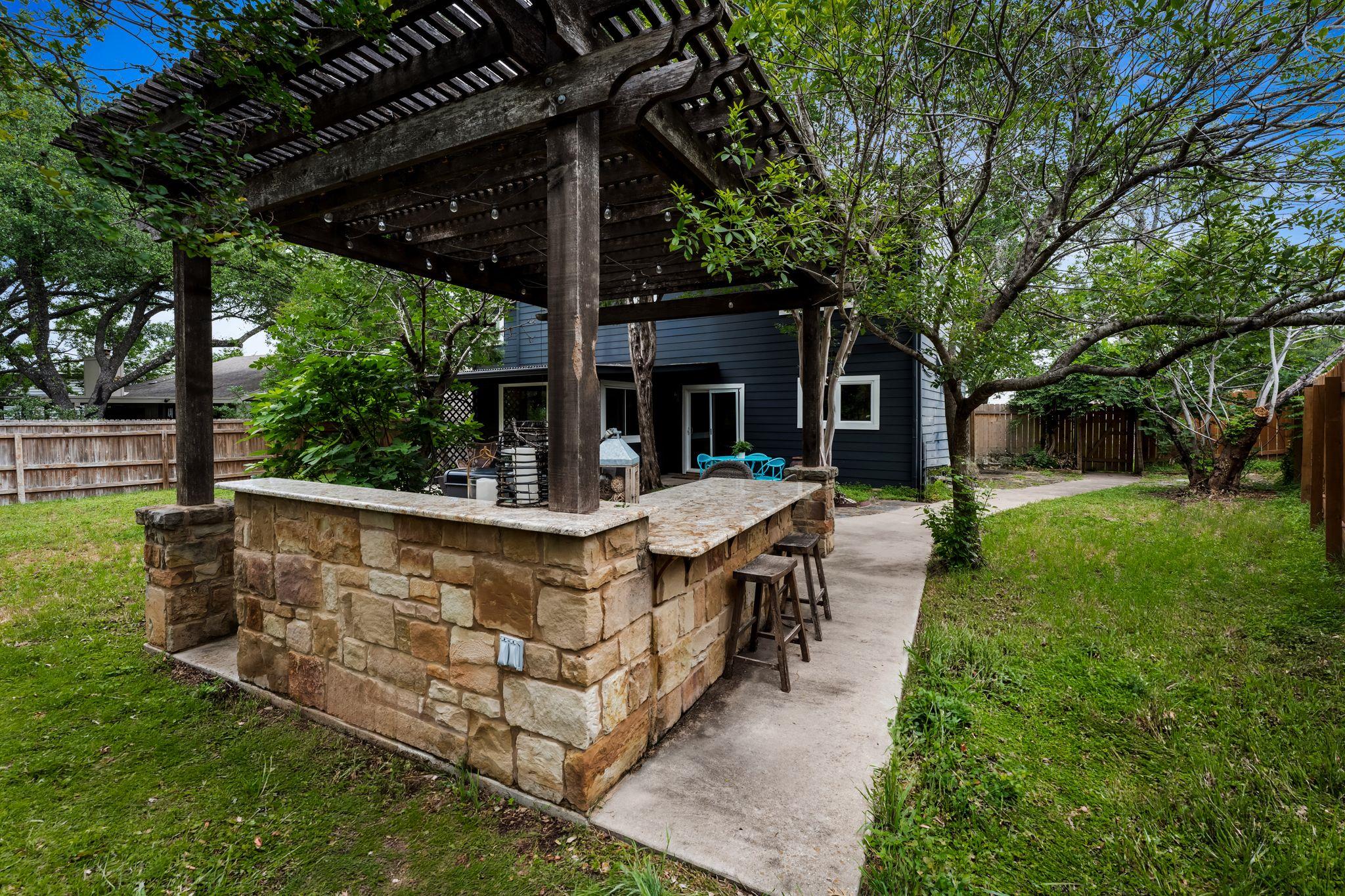 11600 Parkfield DR