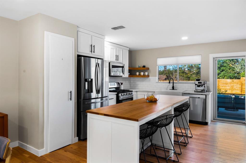 3212 Harpers Ferry LN