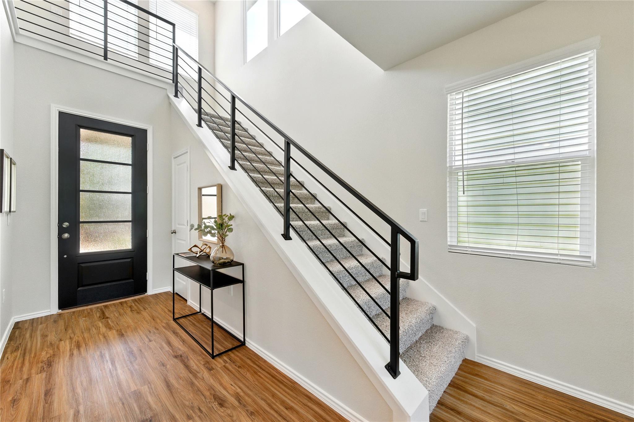 10207 Buster DR