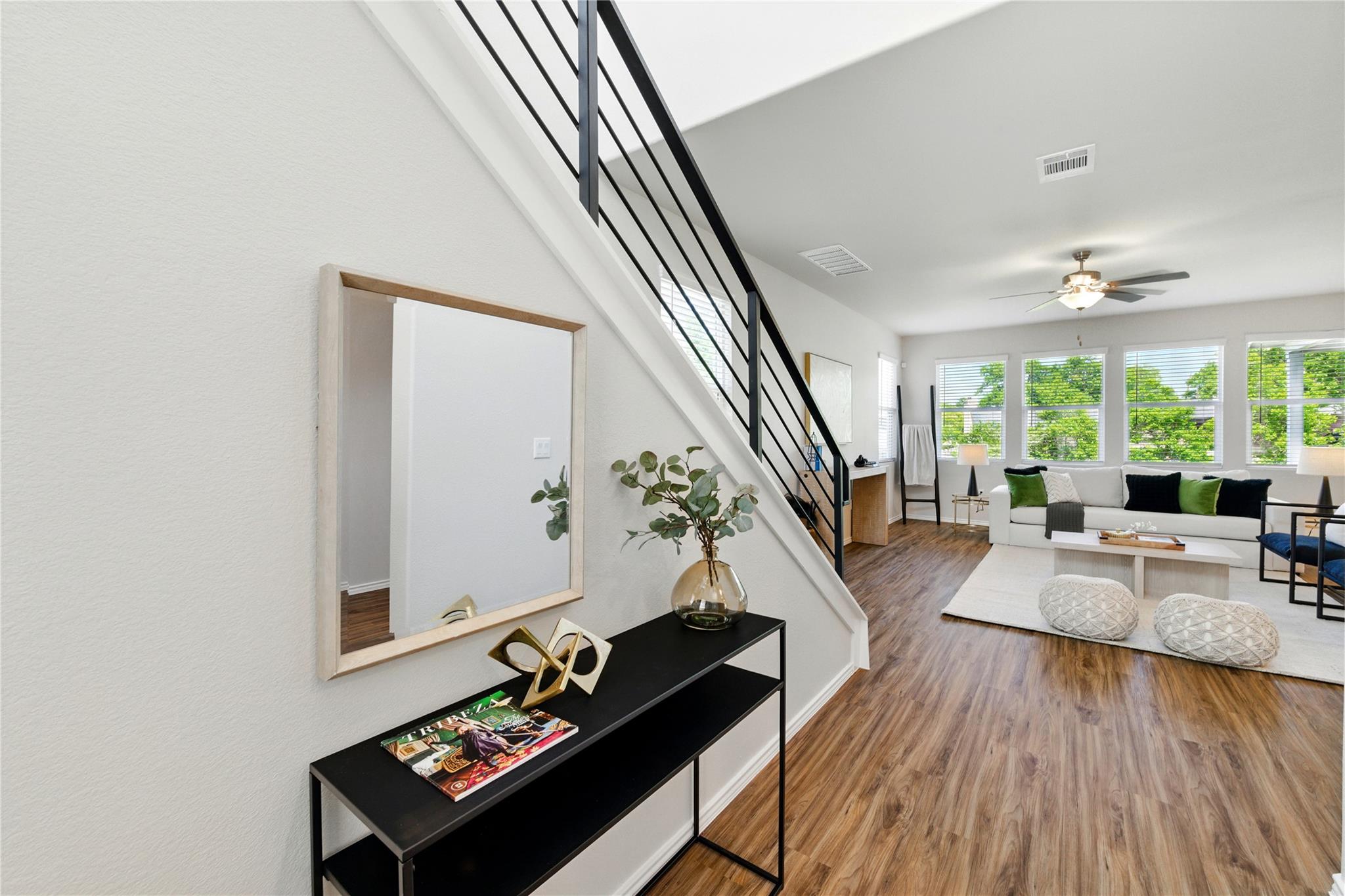 10207 Buster DR