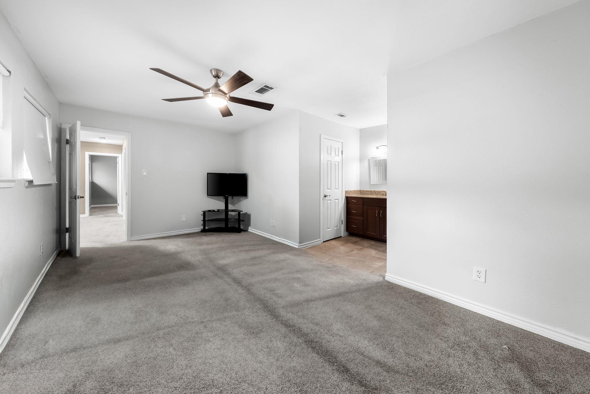 7214 Teaberry DR