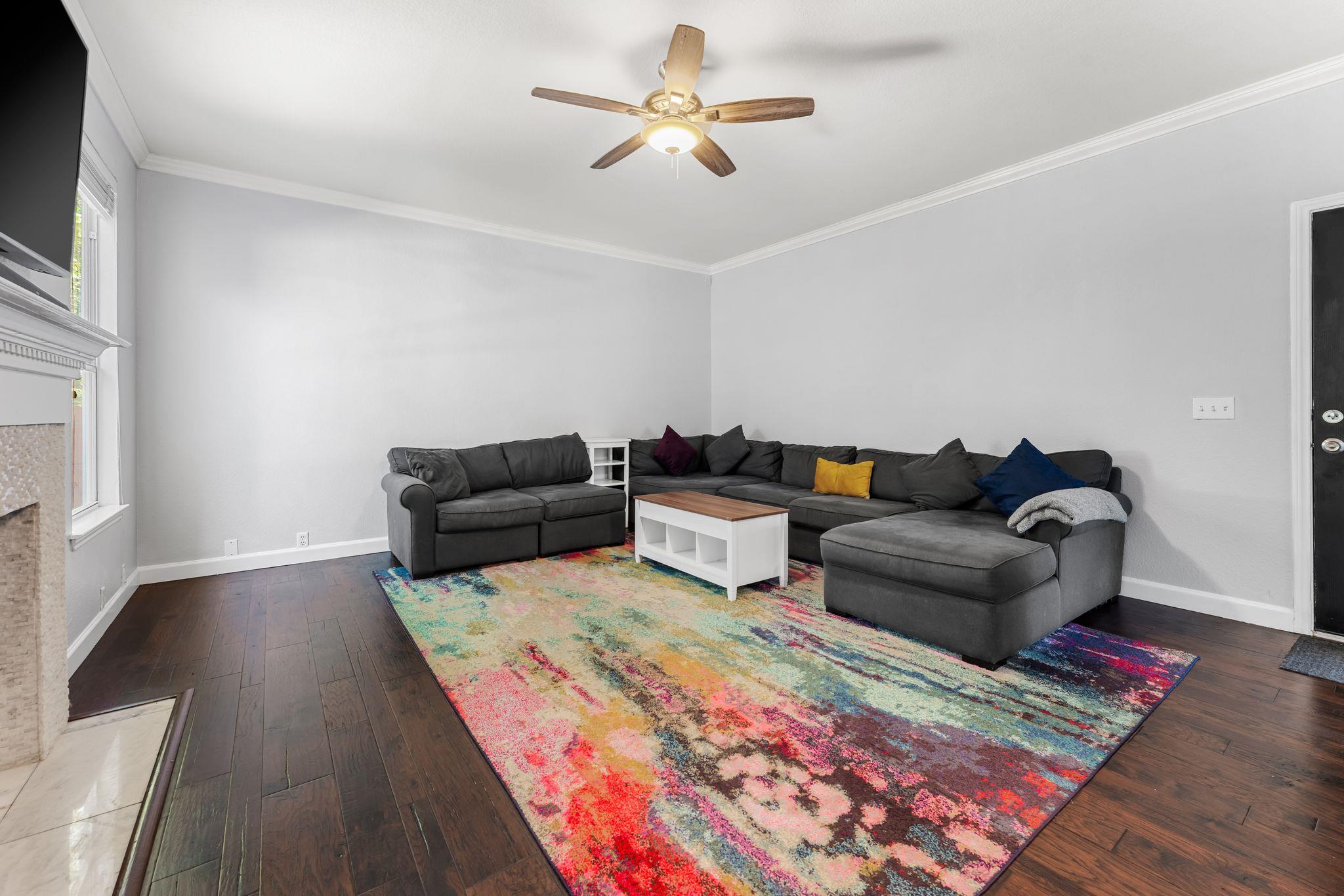 1600 Serenity Springs CV