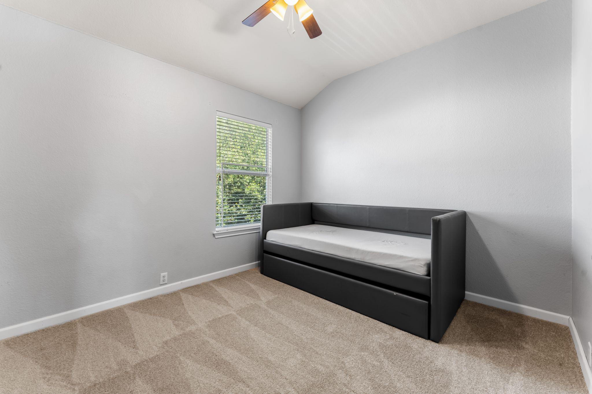 1600 Serenity Springs CV