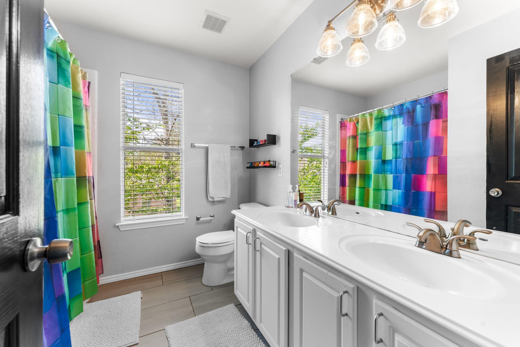 1600 Serenity Springs CV