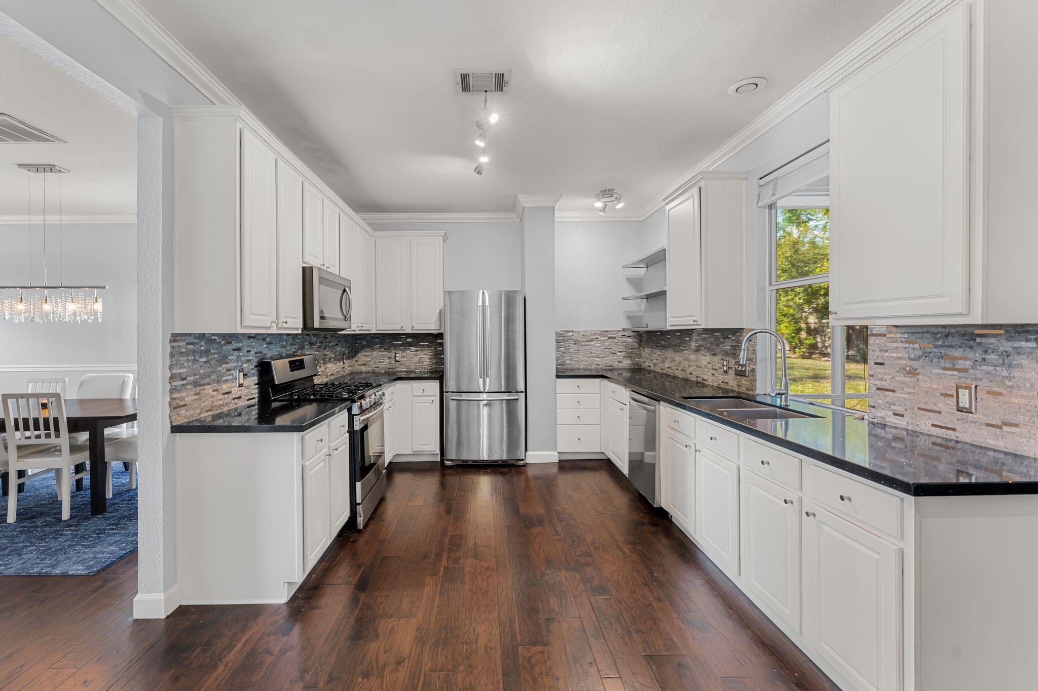 1600 Serenity Springs CV