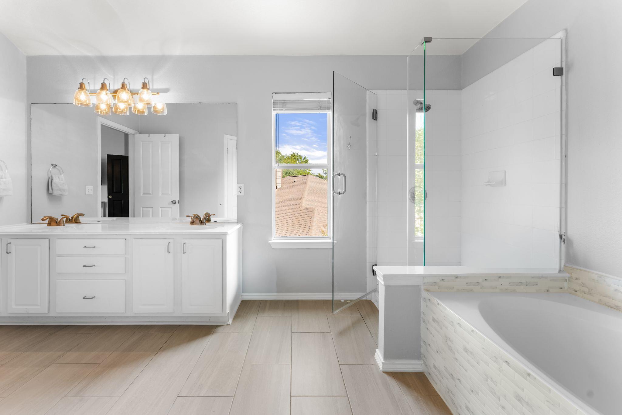 1600 Serenity Springs CV