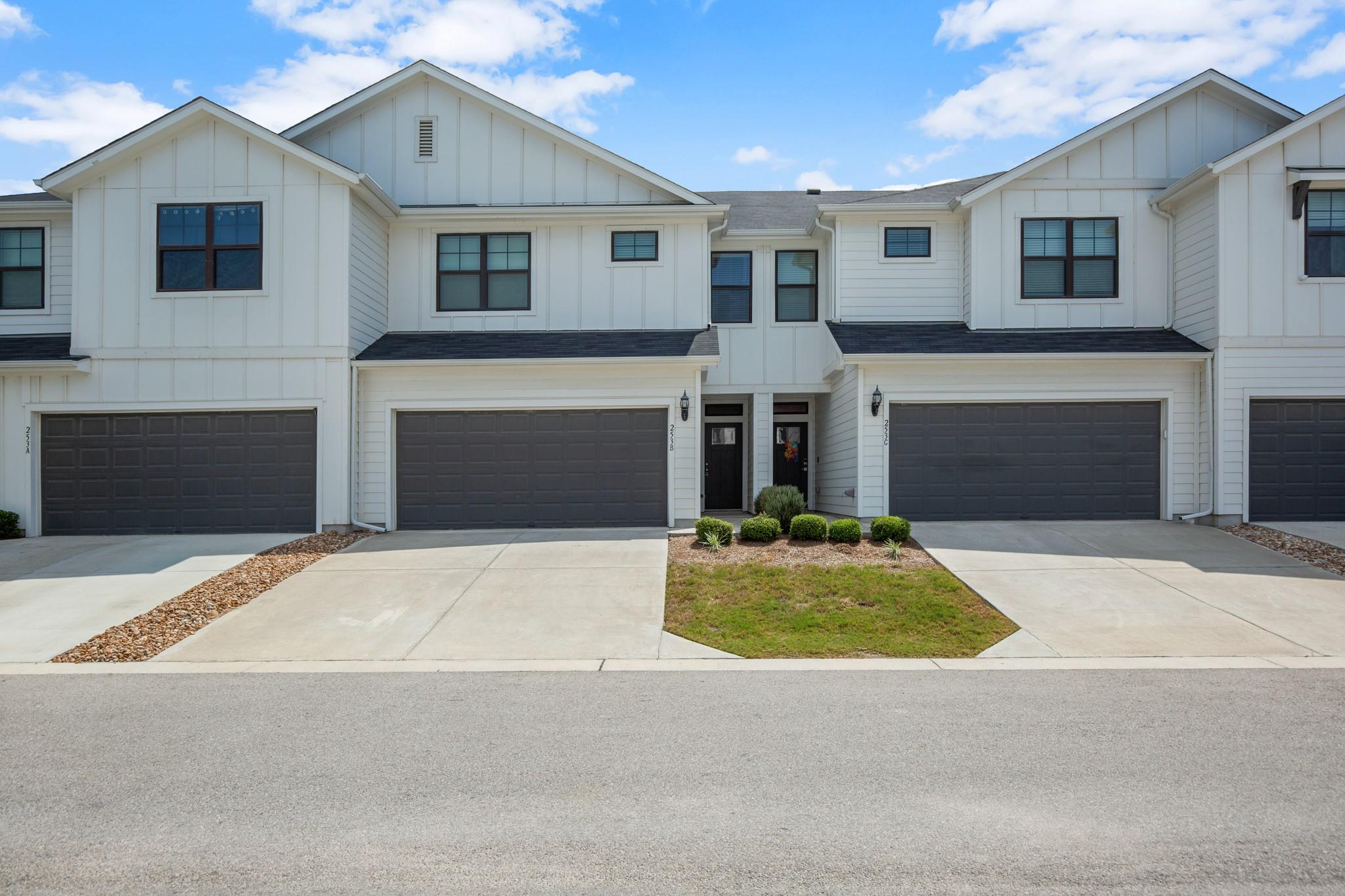 253B Fieldwood DR