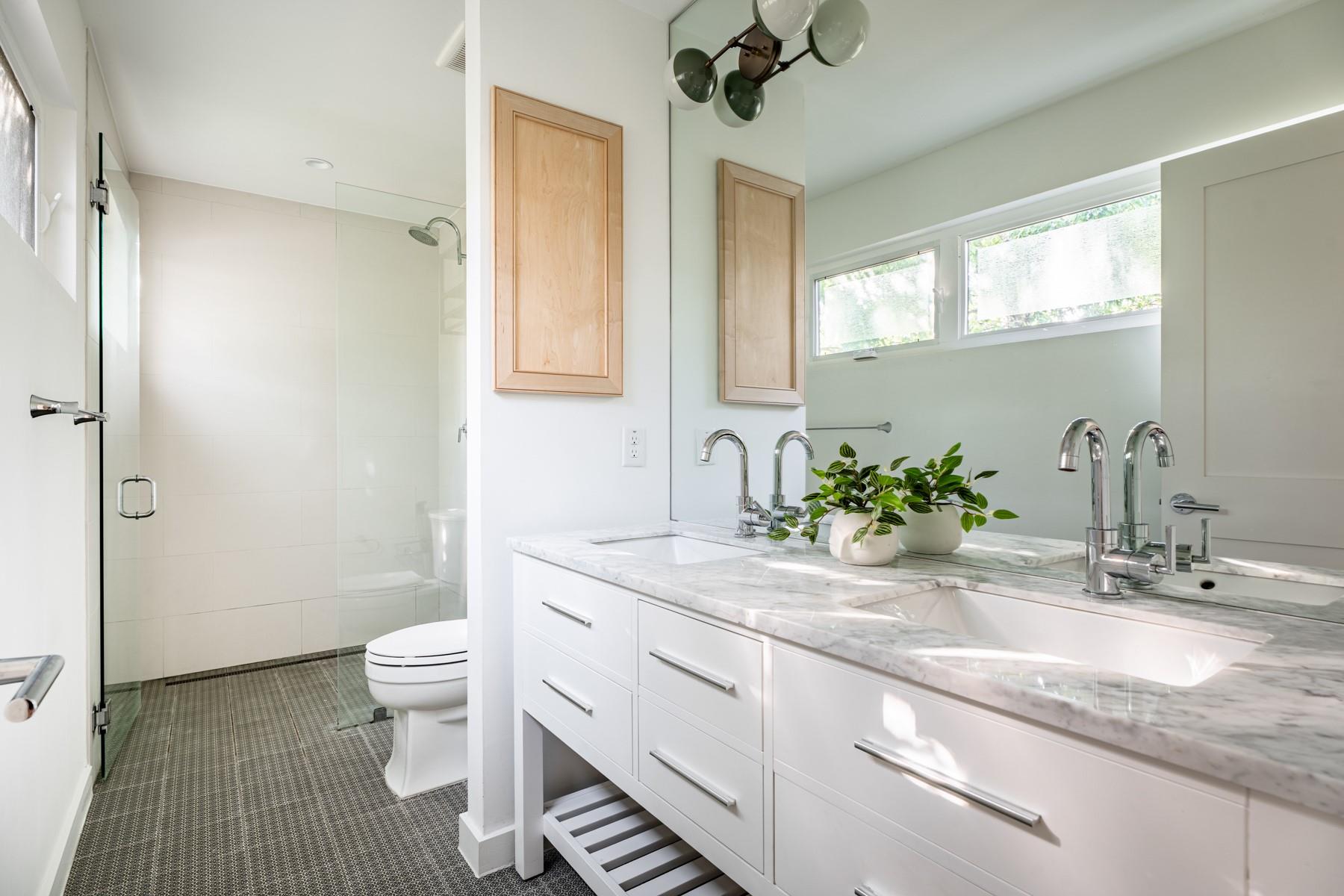 5514 Avenue H # 1