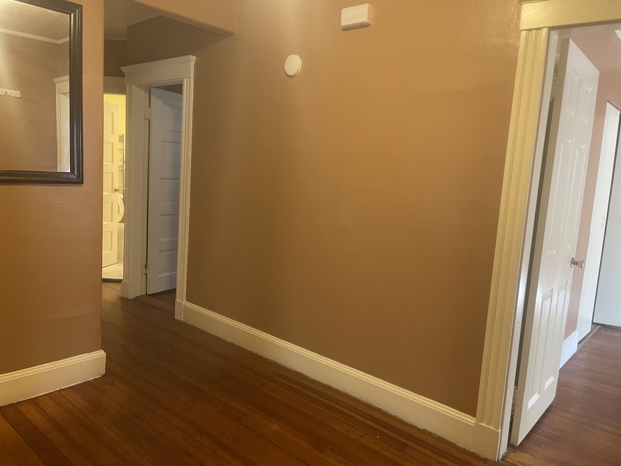 6 Bailey St # 1