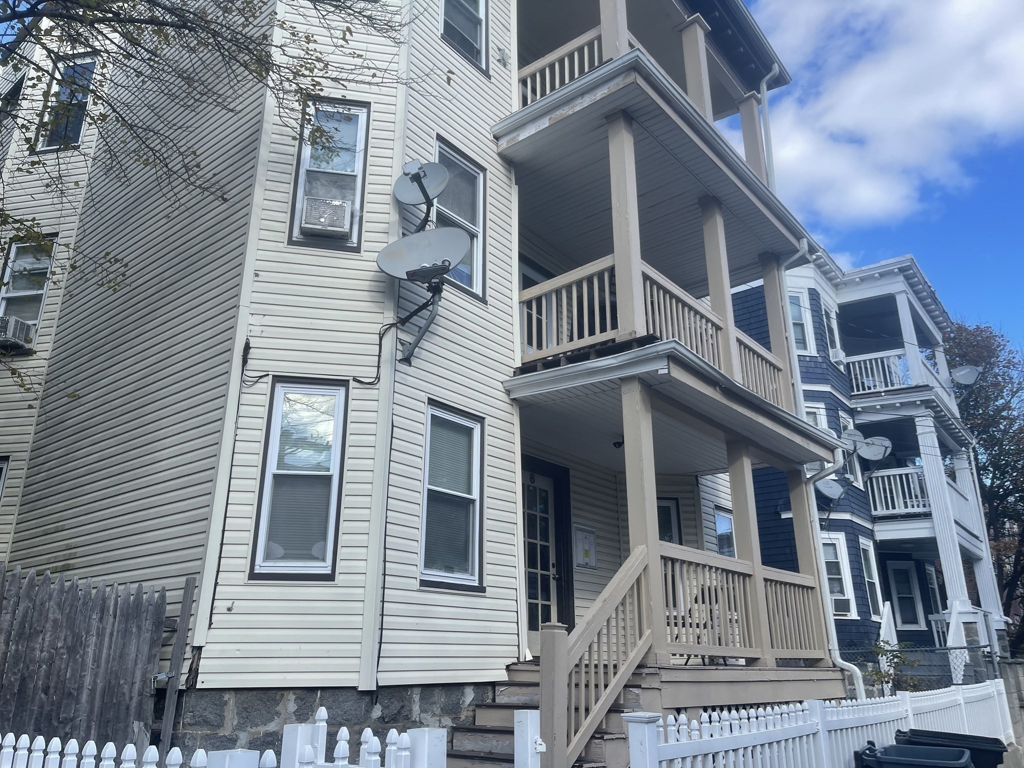 6 Bailey St # 1