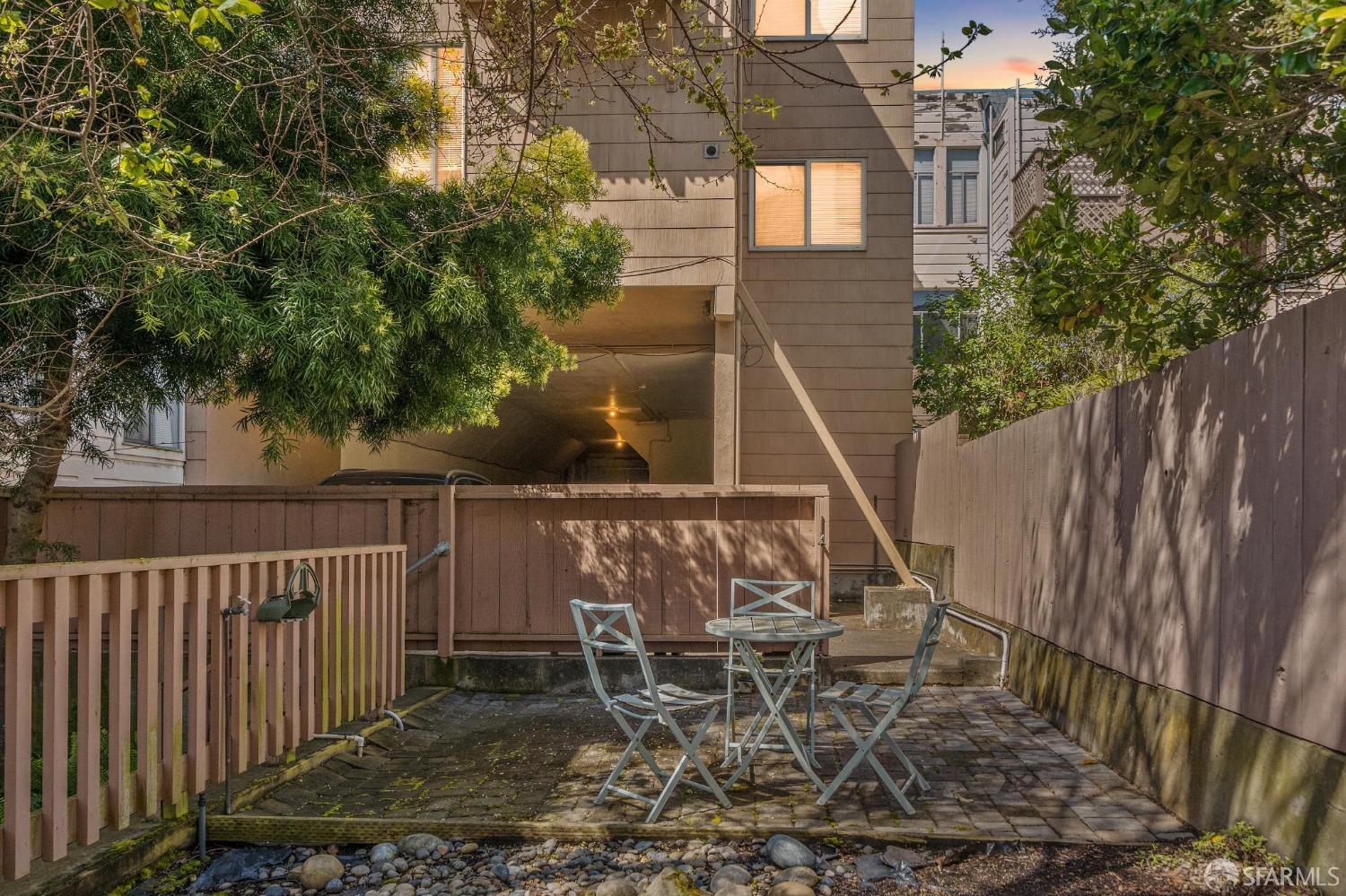1565 Noe Street