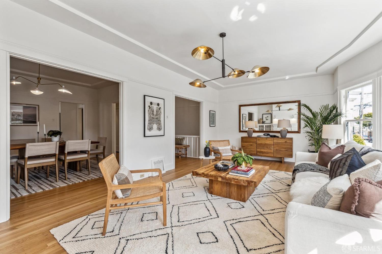 3870 Cesar Chavez Street