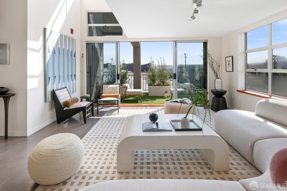 1325 Indiana Street # 301