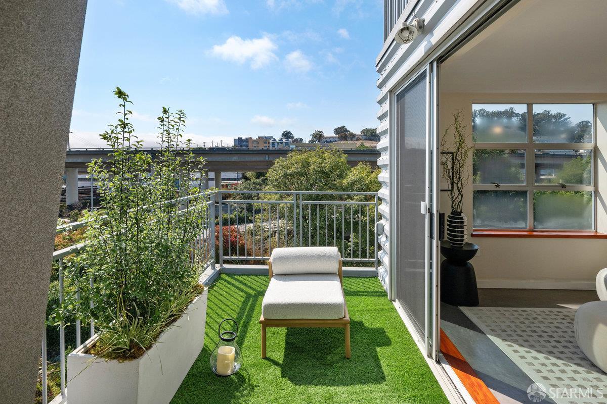 1325 Indiana Street # 301