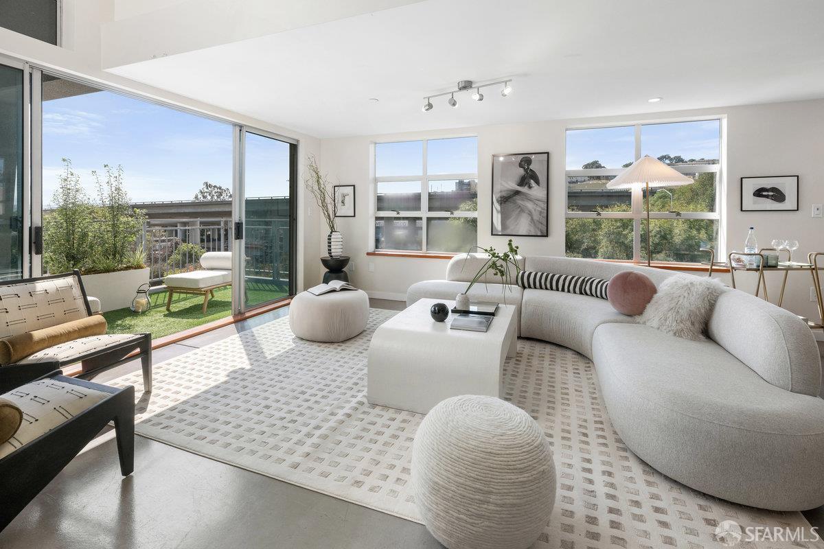 1325 Indiana Street # 301