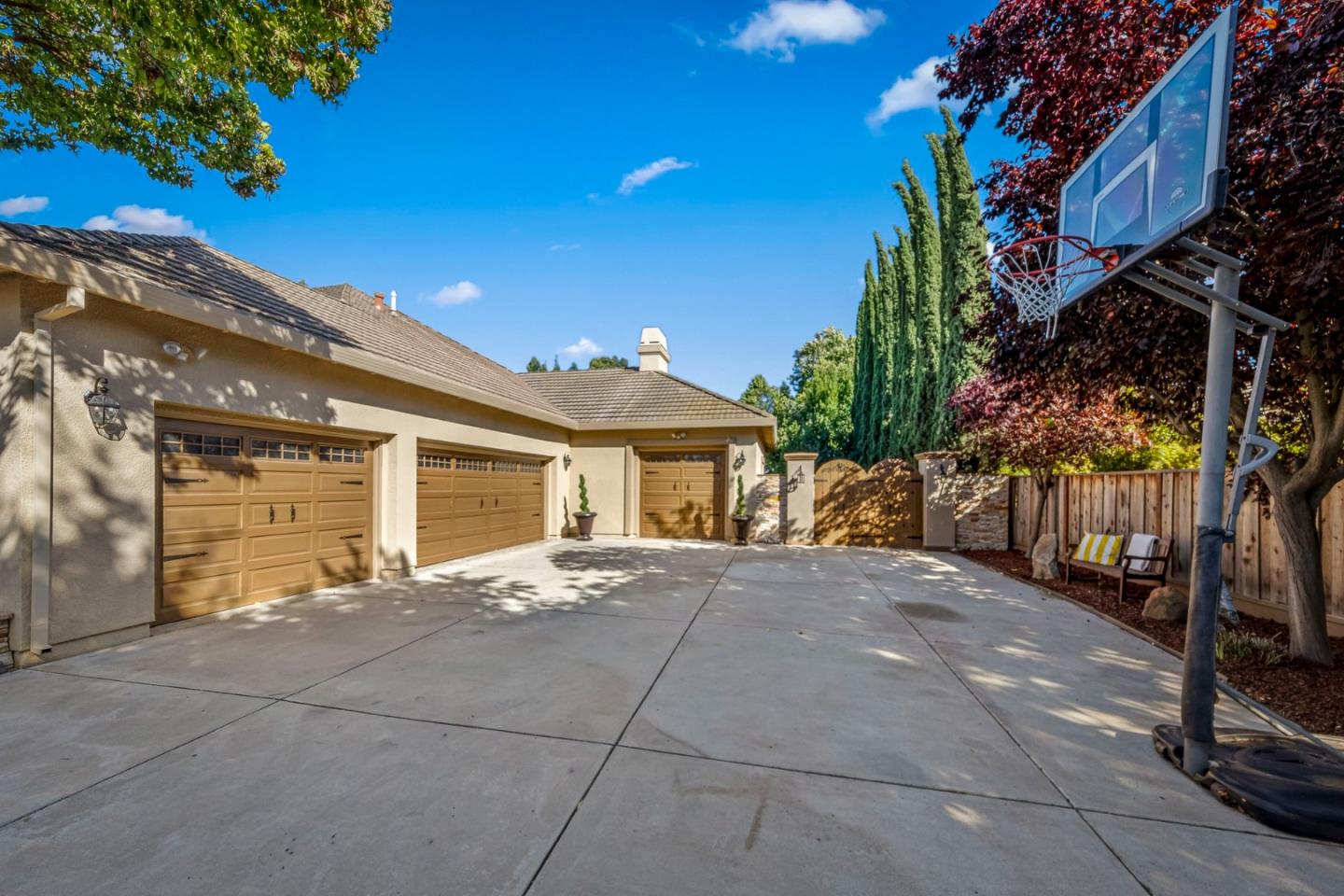 1980 Pear Drive