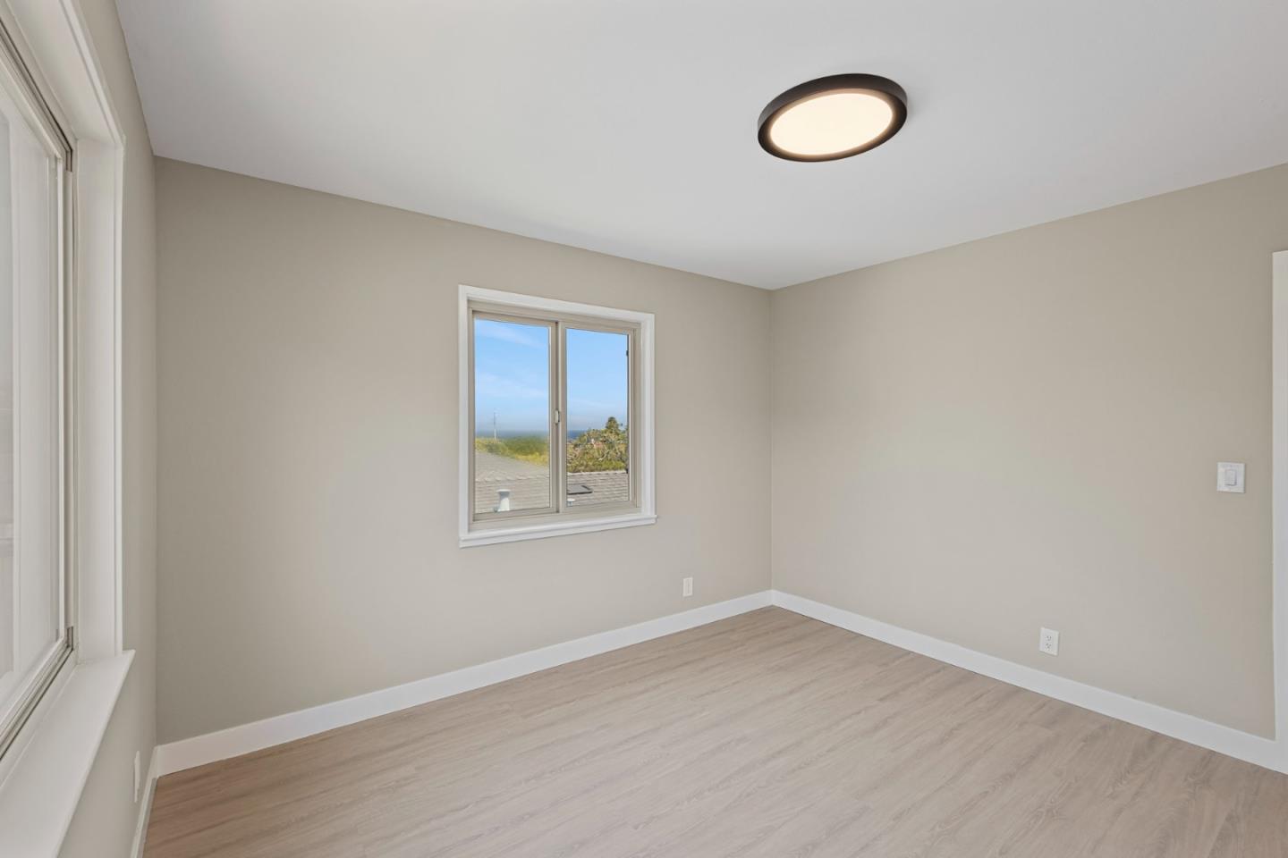 620-624 Mcclellan Avenue