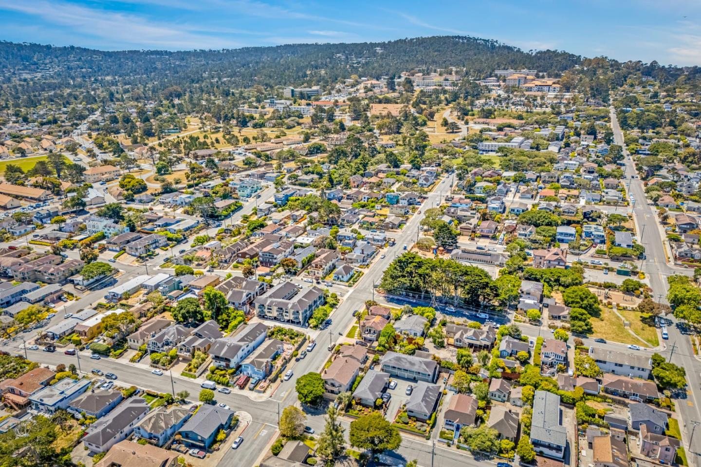 620-624 Mcclellan Avenue