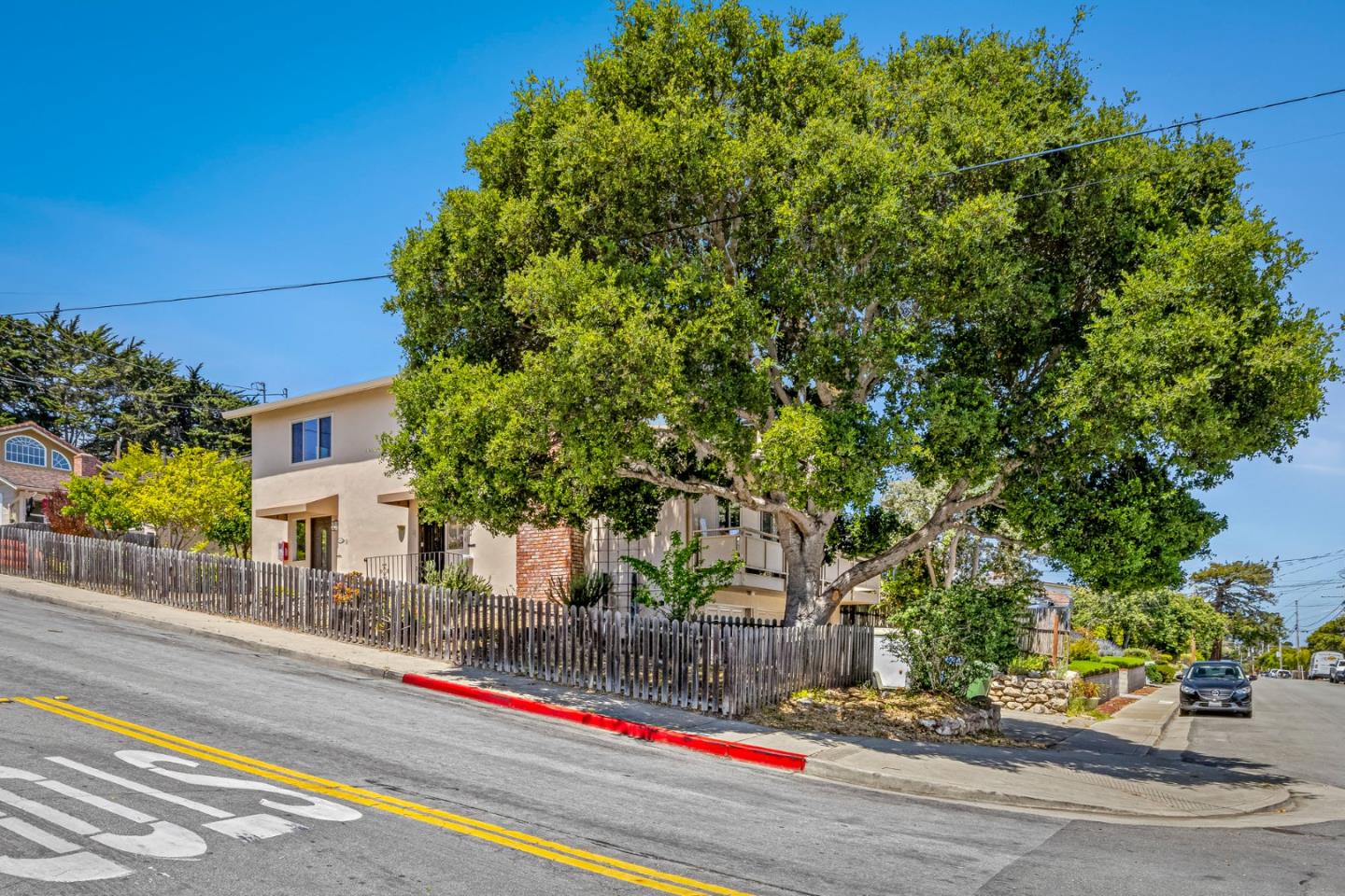 620-624 Mcclellan Avenue