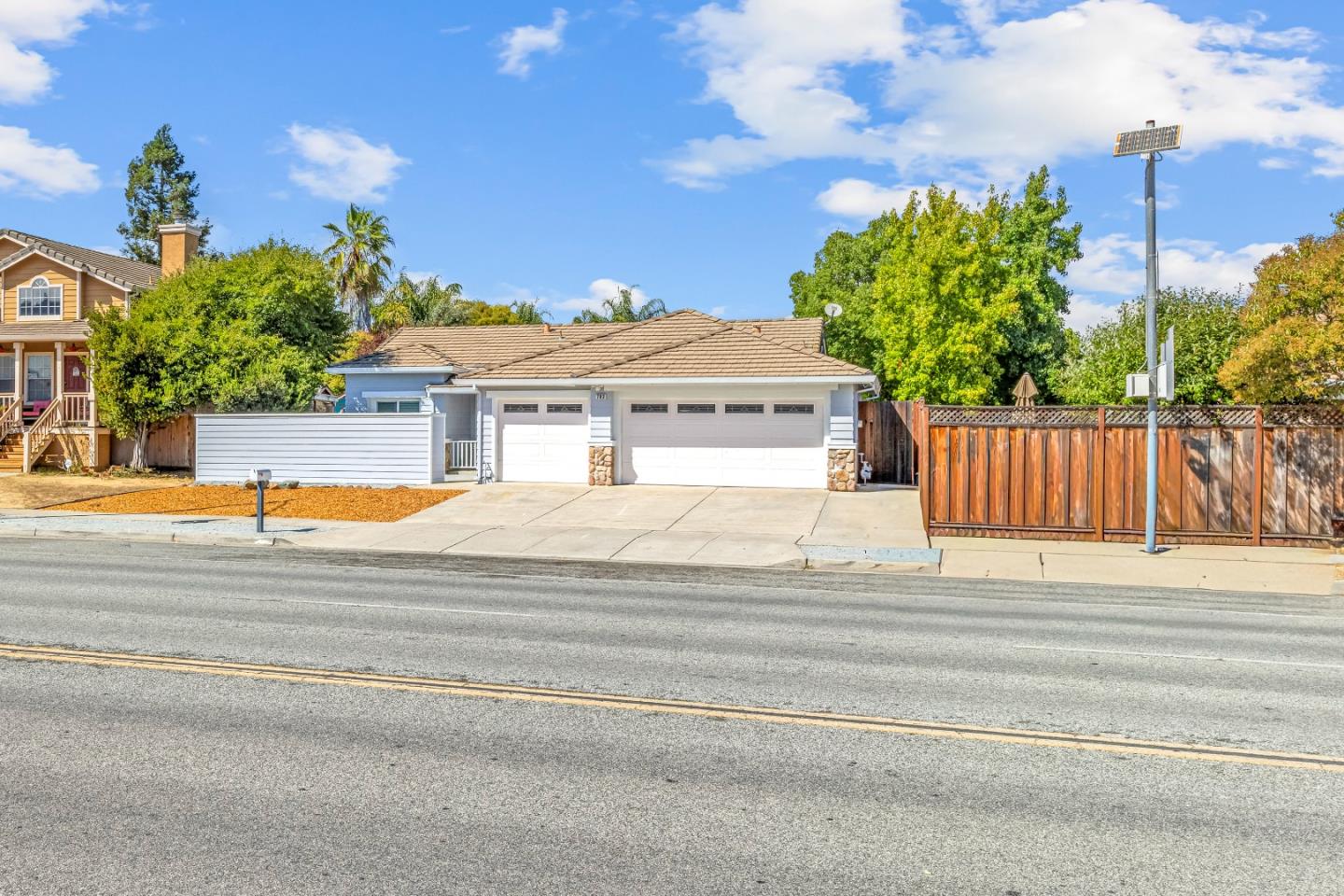 783 Mantelli Drive