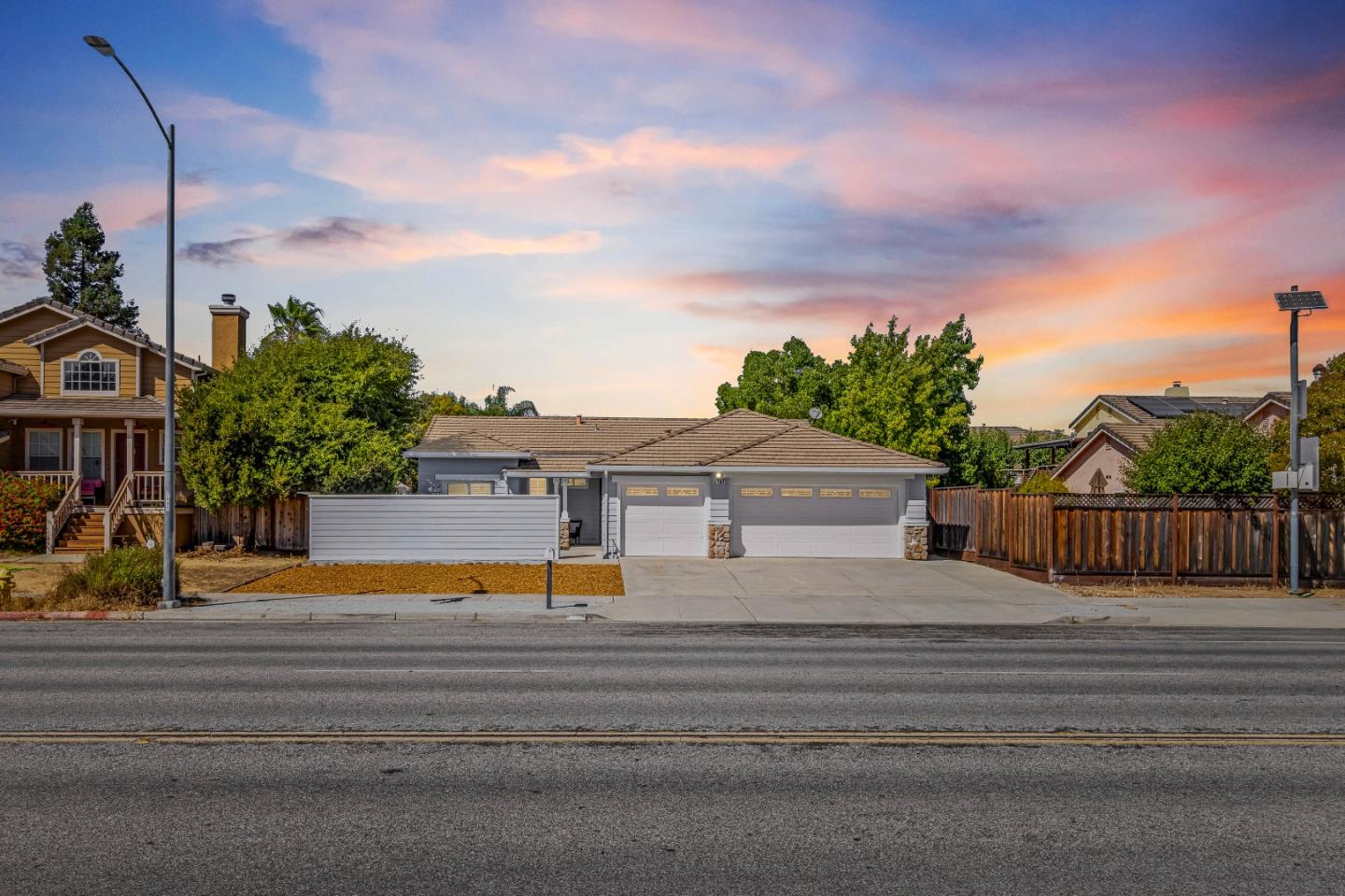 783 Mantelli Drive