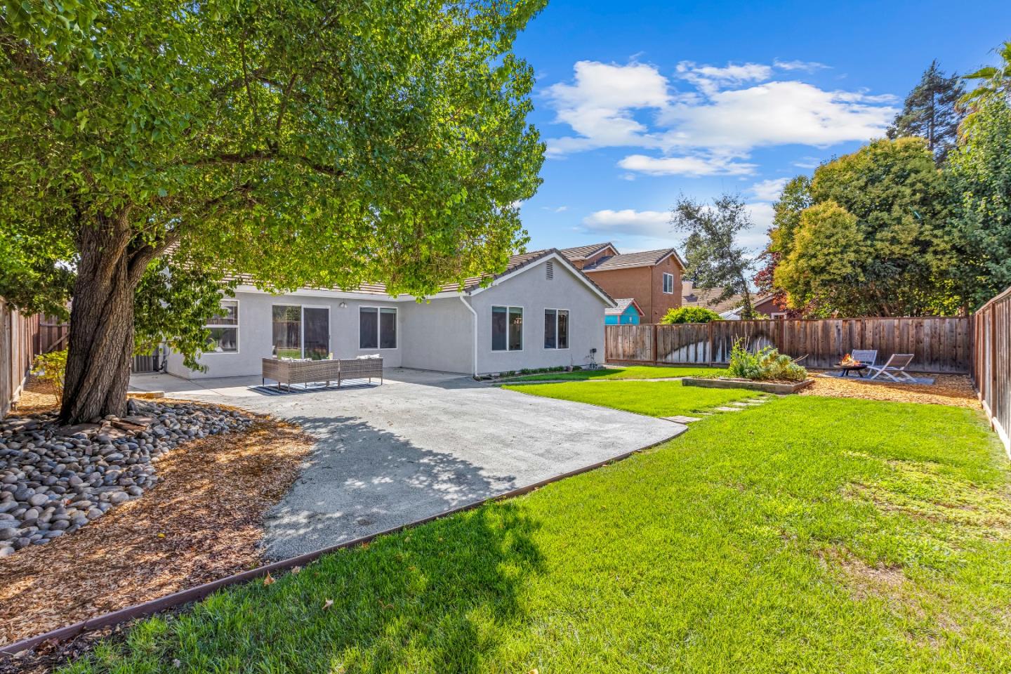783 Mantelli Drive