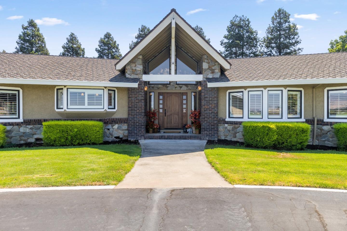 7096 Holsclaw Road