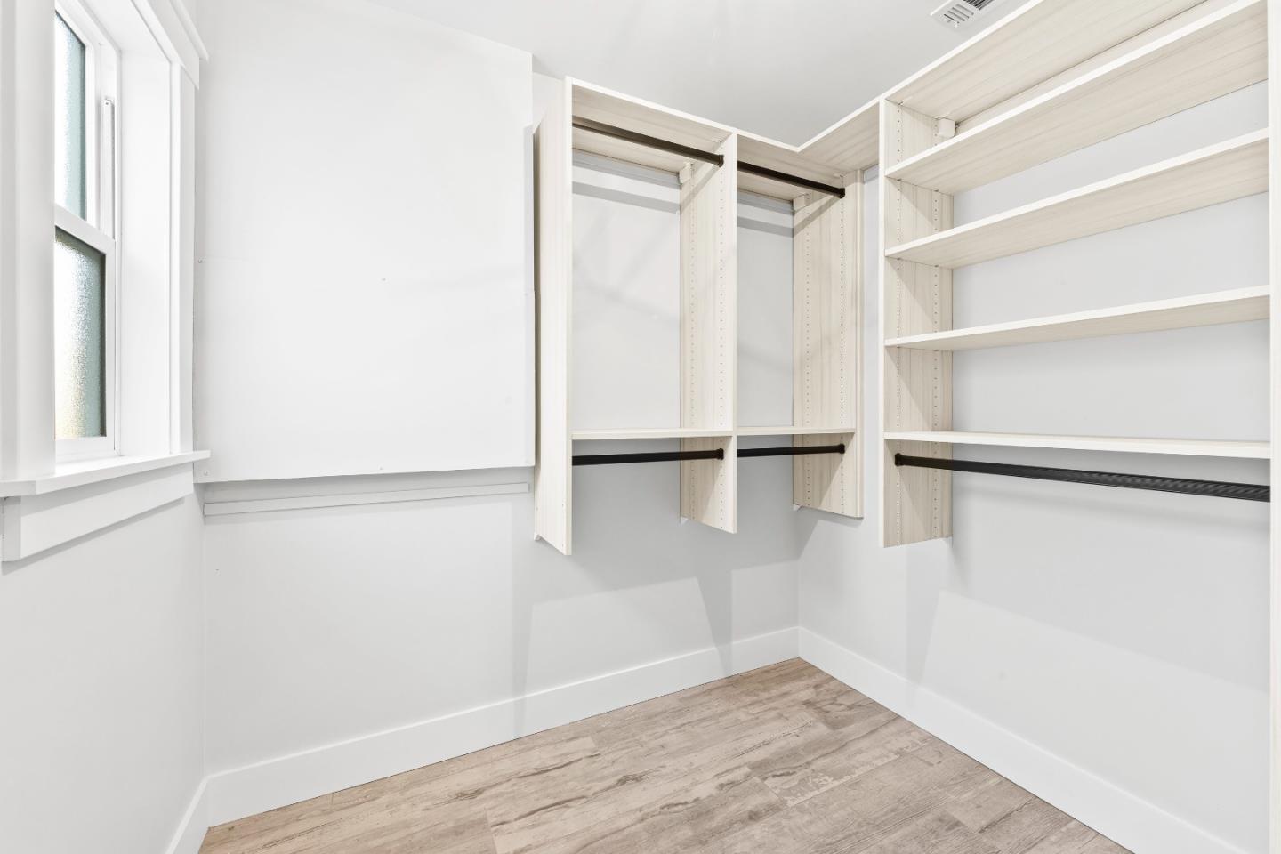 11840 Foothill Avenue