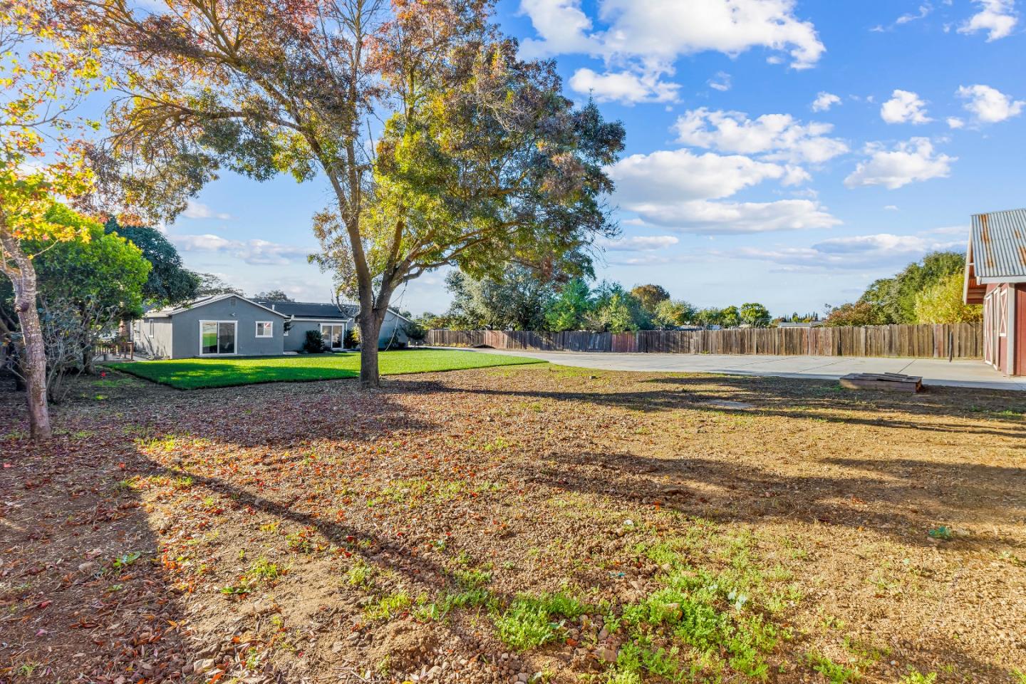 11840 Foothill Avenue