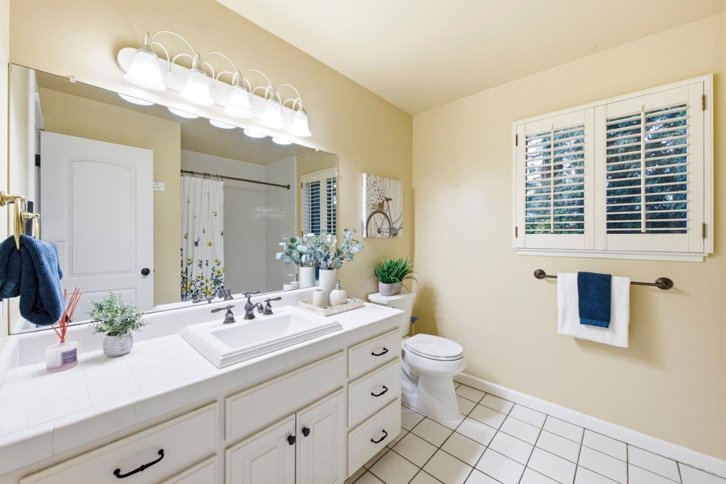 14660 Gallant Fox Way