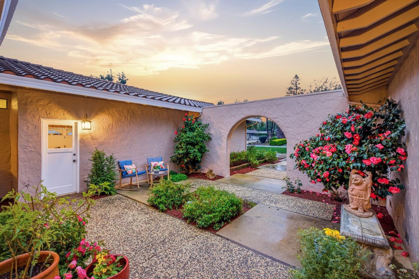 14660 Gallant Fox Way