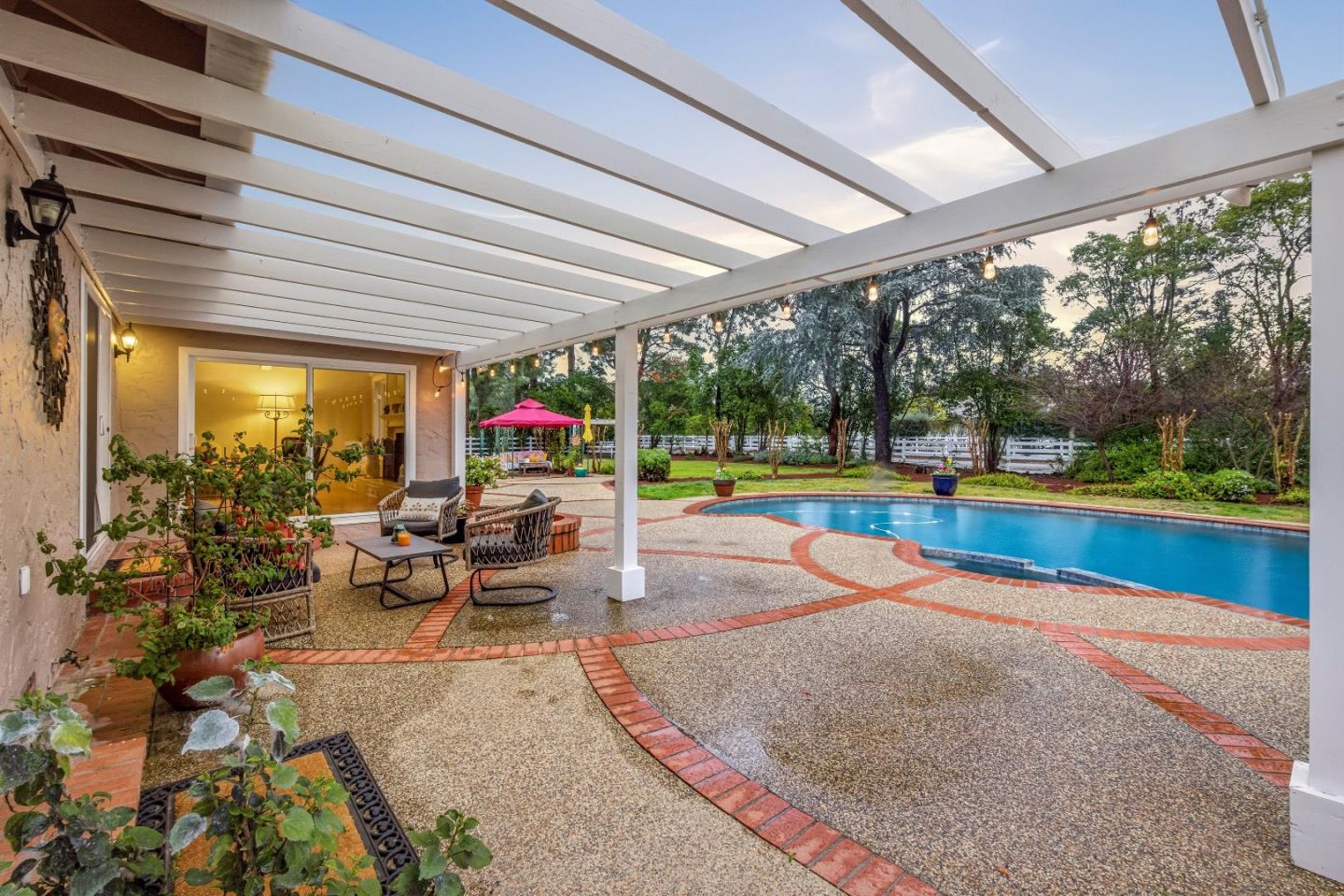 14660 Gallant Fox Way