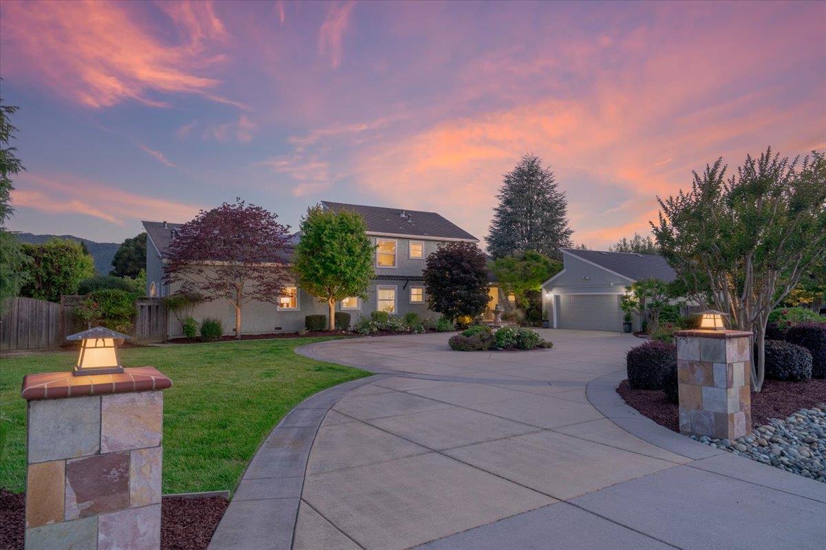 8859 Poppy LN