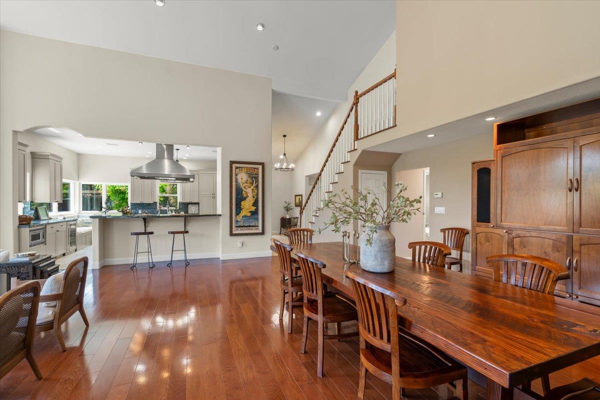 8859 Poppy LN