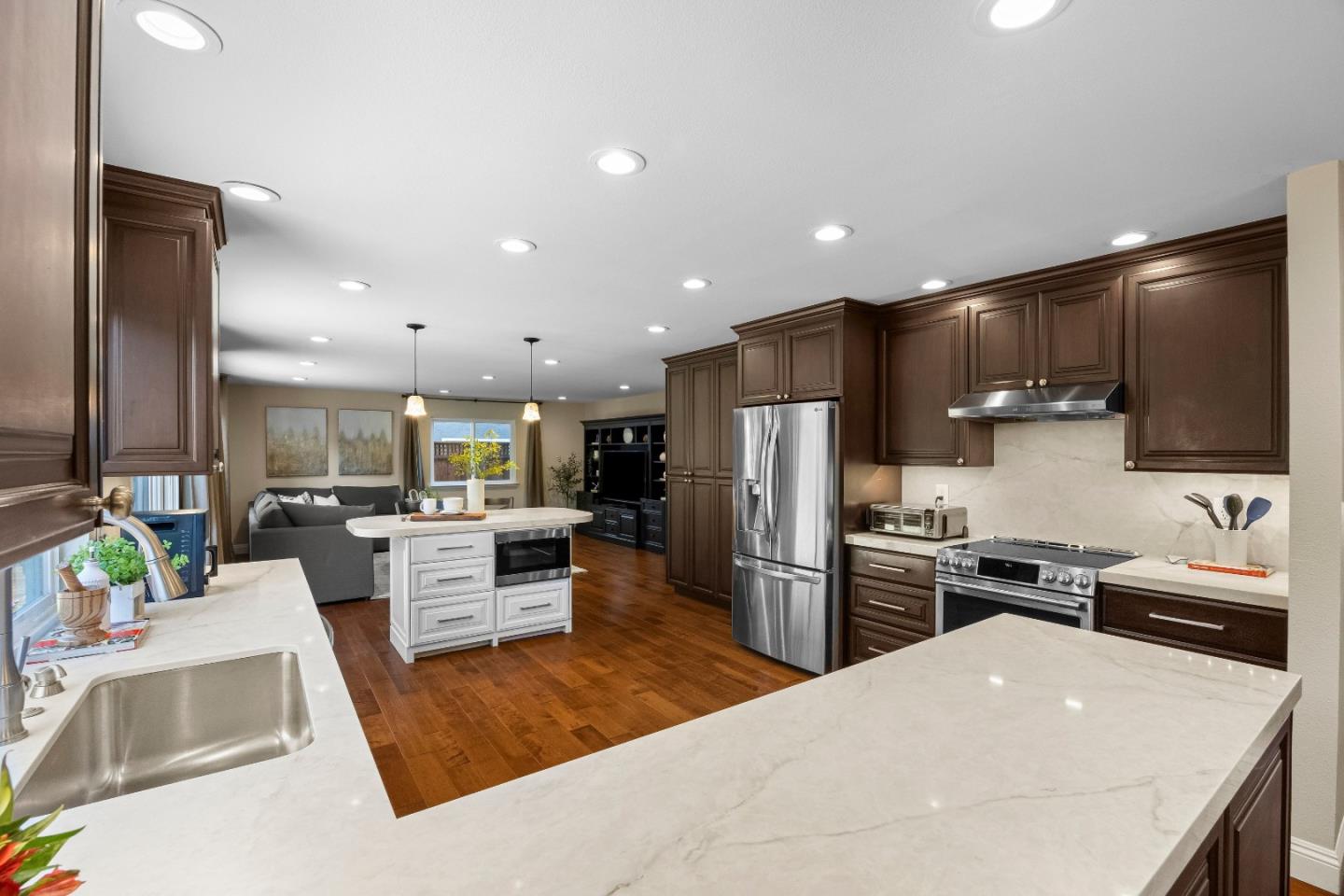 1439 Eagles Nest Lane